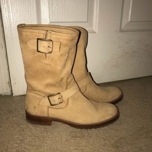 Like new Frye boots
